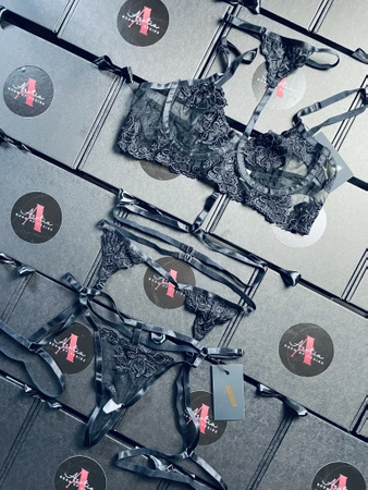 Komplet bielizny damskiej z pasem do pończoch Altair